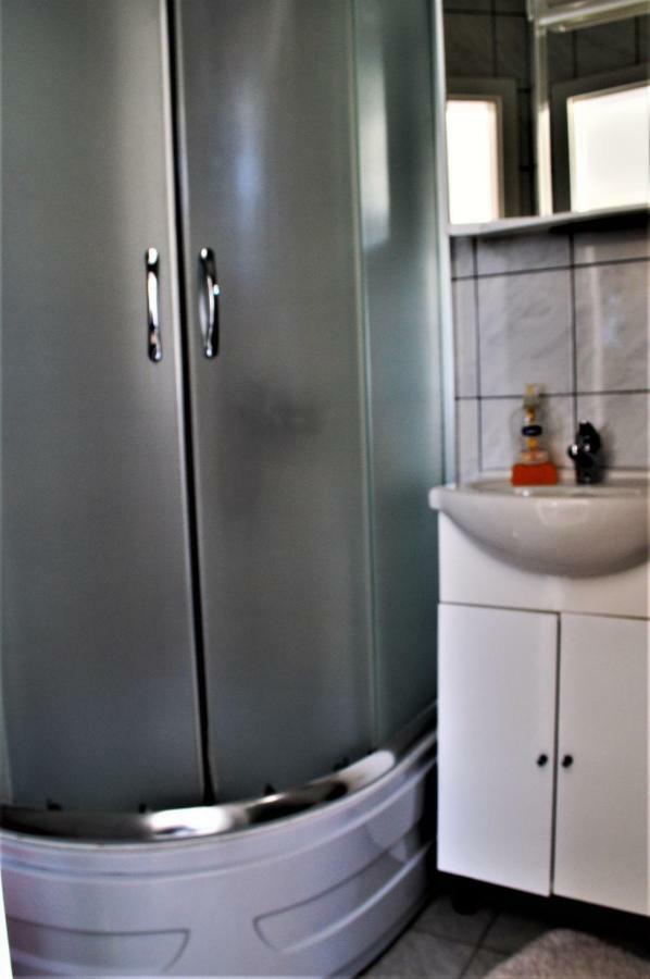 Apartmani Luan 비스 외부 사진